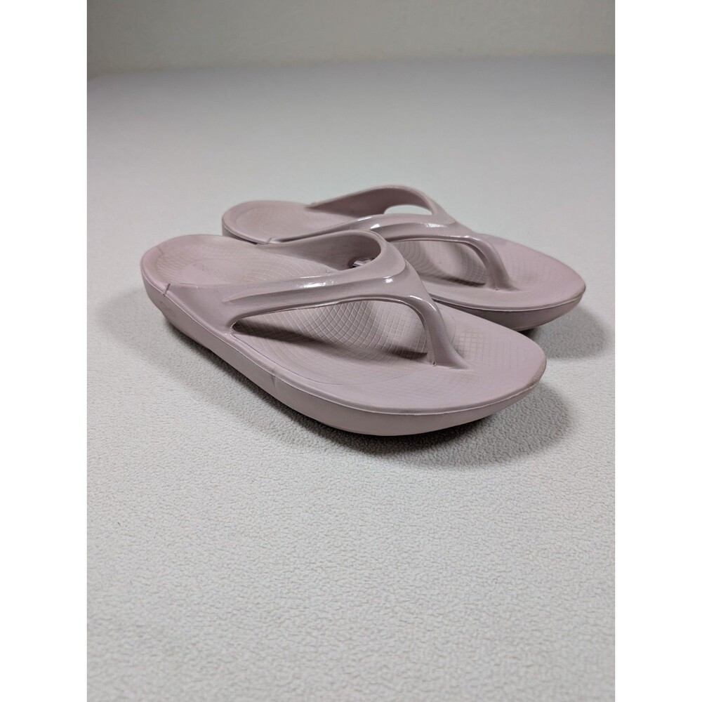 Oofos Oolala Women’s 9 Recovery Slip-On Flip Flop Sandals Stardust Pink Beach - Picture 1 of 7